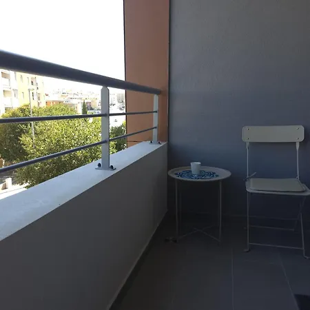 Apartment Mall Of With Garage *